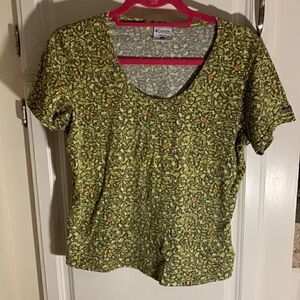 Columbia GUC green floral short sleeved tee Size medium